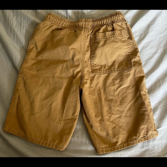 Old Navy pull on drawstring shorts - Picture 2 of 4